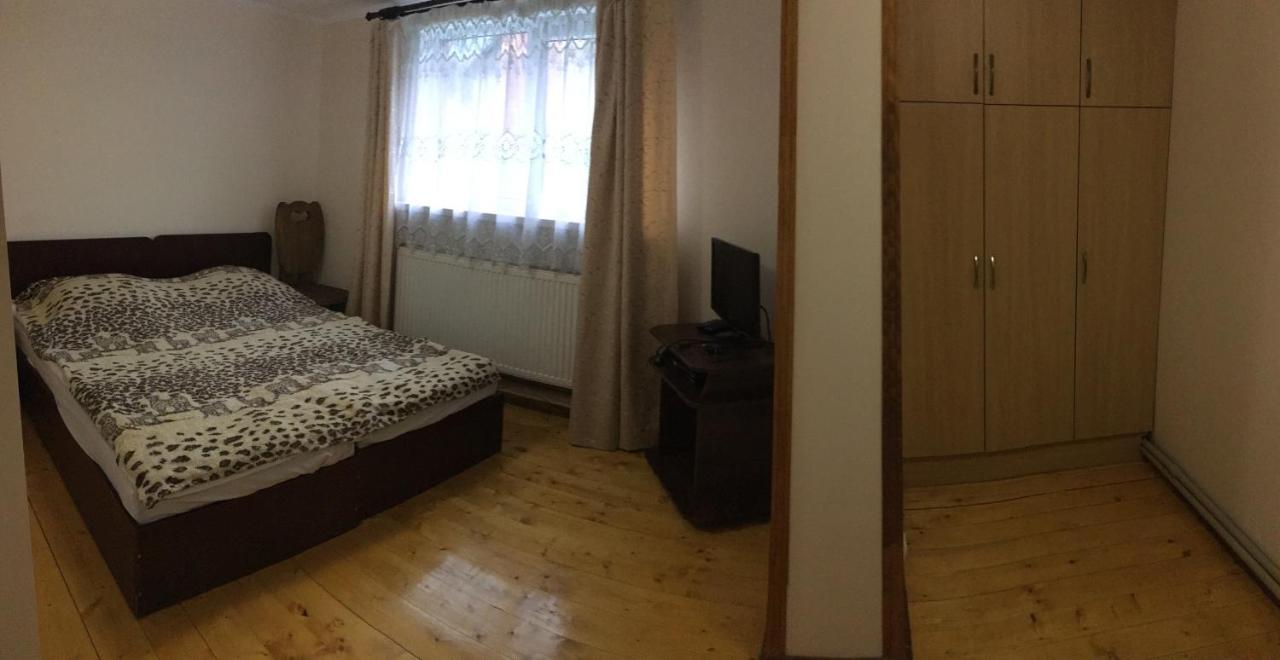 Барви Карпат ボロフタ エクステリア 写真