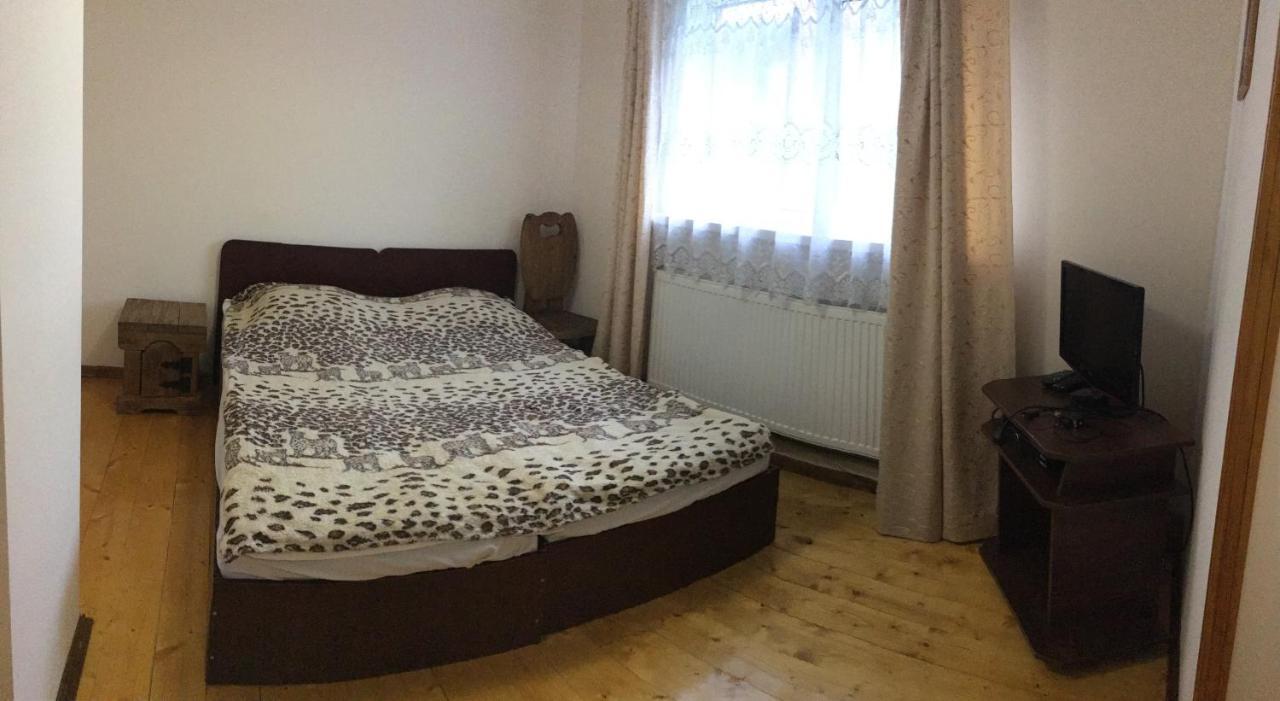 Барви Карпат ボロフタ エクステリア 写真